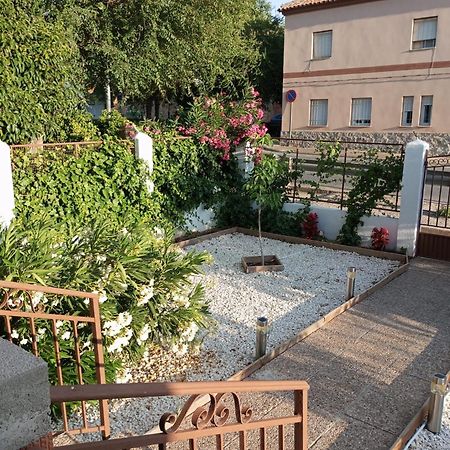 Almonacid de ToledoVivienda Turistica Vino Tinto别墅 外观 照片